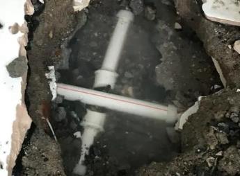 梅江阳台漏水维修公司为您分享楼上楼下漏水怎么处理